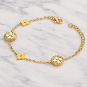 "Noah" 18K White Clover Bracelet